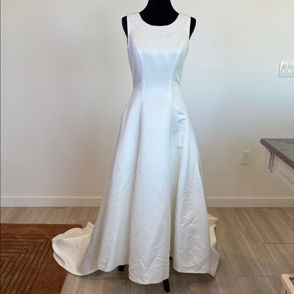 Alfred Angelo Ivory Sleeveless Wedding Dress